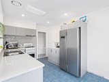 https://images.listonce.com.au/custom/160x/listings/21-karana-avenue-grovedale-vic-3216/315/01552315_img_03.jpg?wflzxpqtHPY