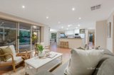 https://images.listonce.com.au/custom/160x/listings/21-kenworthy-rise-mornington-vic-3931/129/01486129_img_03.jpg?KhFI2wR_tOg