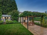 https://images.listonce.com.au/custom/160x/listings/21-kintore-street-camberwell-vic-3124/326/00829326_img_11.jpg?Yq_ZyvhmRn8