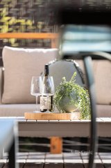 https://images.listonce.com.au/custom/160x/listings/21-knee-lane-croydon-north-vic-3136/835/01726835_img_11.jpg?IHvKd1IkA9g