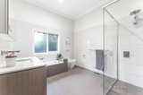 https://images.listonce.com.au/custom/160x/listings/21-langrigg-avenue-edithvale-vic-3196/810/01438810_img_10.jpg?a56aD7rWyTg