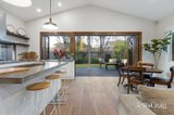 https://images.listonce.com.au/custom/160x/listings/21-lees-street-mckinnon-vic-3204/008/01978008_img_05.jpg?Lh1vhfyMC4c