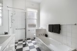 https://images.listonce.com.au/custom/160x/listings/21-leopold-street-south-yarra-vic-3141/892/01521892_img_08.jpg?ZwzBAWtAz1g