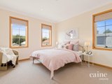 https://images.listonce.com.au/custom/160x/listings/21-loch-avenue-ballarat-central-vic-3350/571/01576571_img_11.jpg?9h6g4KoisMA