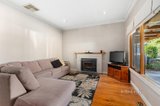 https://images.listonce.com.au/custom/160x/listings/21-lorienne-street-heathmont-vic-3135/749/01181749_img_02.jpg?x2LS9b8lrwA