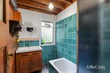 https://images.listonce.com.au/custom/160x/listings/21-lynnbrae-avenue-hurstbridge-vic-3099/345/01942345_img_11.jpg?97ppKOU5RMc
