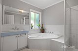 https://images.listonce.com.au/custom/160x/listings/21-mangans-road-lilydale-vic-3140/161/01950161_img_08.jpg?MVA-pgDmPCM