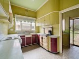 https://images.listonce.com.au/custom/160x/listings/21-mcgrath-street-castlemaine-vic-3450/366/00616366_img_09.jpg?qUdE57ww4f8