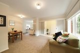 https://images.listonce.com.au/custom/160x/listings/21-mckinnon-road-mckinnon-vic-3204/486/01949486_img_03.jpg?sXC3W_kfw1s