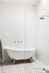 https://images.listonce.com.au/custom/160x/listings/21-melrose-street-mordialloc-vic-3195/197/01565197_img_08.jpg?9pXf2C0ZFcs