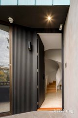 https://images.listonce.com.au/custom/160x/listings/21-mount-street-eaglemont-vic-3084/620/01902620_img_03.jpg?M_9vBbkUqiw