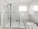 https://images.listonce.com.au/custom/160x/listings/21-newton-avenue-bell-post-hill-vic-3215/428/01576428_img_08.jpg?3MvxnuKA3_A