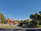 https://images.listonce.com.au/custom/160x/listings/21-norwood-street-herne-hill-vic-3218/789/01699789_img_07.jpg?SY_UHieImWI