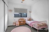 https://images.listonce.com.au/custom/160x/listings/21-orkney-court-ballarat-north-vic-3350/690/01913690_img_13.jpg?cZdfdJ5ZT78