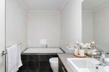https://images.listonce.com.au/custom/160x/listings/21-ormond-boulevard-bundoora-vic-3083/102/01901102_img_09.jpg?QpLEtMVN7us