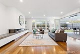 https://images.listonce.com.au/custom/160x/listings/21-owen-street-mitcham-vic-3132/773/01683773_img_03.jpg?NHkOf0G6w1Q