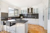 https://images.listonce.com.au/custom/160x/listings/21-park-lane-mount-waverley-vic-3149/472/00365472_img_03.jpg?WqV-P2G2sWo