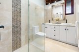 https://images.listonce.com.au/custom/160x/listings/21-parring-road-balwyn-vic-3103/177/01685177_img_07.jpg?4_B8sOn-6Vo