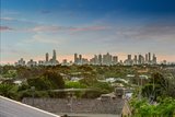 https://images.listonce.com.au/custom/160x/listings/21-parring-road-balwyn-vic-3103/177/01685177_img_12.jpg?R5HILaH1gH8
