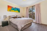 https://images.listonce.com.au/custom/160x/listings/21-patricia-way-woodend-vic-3442/014/00515014_img_05.jpg?MF4IT29utzQ