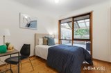 https://images.listonce.com.au/custom/160x/listings/21-patterdale-court-croydon-hills-vic-3136/194/00773194_img_08.jpg?nhQTBfCmFZA