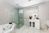 https://images.listonce.com.au/custom/160x/listings/21-regent-street-mount-waverley-vic-3149/813/01978813_img_10.jpg?VNwe3UcyyiQ