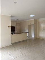 https://images.listonce.com.au/custom/160x/listings/21-renoir-avenue-templestowe-vic-3106/950/01903950_img_05.jpg?Xca-LOo5nD0