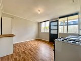 https://images.listonce.com.au/custom/160x/listings/21-richmond-crescent-geelong-vic-3220/570/01887570_img_04.jpg?kXkmOWo4IQA