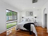 https://images.listonce.com.au/custom/160x/listings/21-savaris-court-donvale-vic-3111/236/01112236_img_04.jpg?eTczSX2tvA0