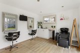 https://images.listonce.com.au/custom/160x/listings/21-skeffington-street-bellfield-vic-3081/004/01940004_img_08.jpg?Fdw5CVVx20E