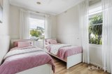 https://images.listonce.com.au/custom/160x/listings/21-skeffington-street-bellfield-vic-3081/004/01940004_img_12.jpg?LFAU0GeRG_8
