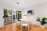 https://images.listonce.com.au/custom/160x/listings/21-southampton-drive-mulgrave-vic-3170/834/01905834_img_05.jpg?n56XVekH9CE