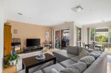 https://images.listonce.com.au/custom/160x/listings/21-sunburst-street-oakleigh-east-vic-3166/925/01736925_img_02.jpg?hYNt-AGGVvM