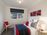 https://images.listonce.com.au/custom/160x/listings/21-sweetland-road-mooroolbark-vic-3138/424/01524424_img_12.jpg?BXLC6KXC_Eo