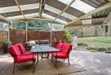https://images.listonce.com.au/custom/160x/listings/21-swinburne-avenue-mooroolbark-vic-3138/776/01979776_img_02.jpg?rn1wd3yR-50