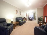 https://images.listonce.com.au/custom/160x/listings/21-tatman-drive-altona-meadows-vic-3028/248/01202248_img_06.jpg?_IJDnjGooVc