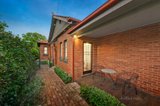 https://images.listonce.com.au/custom/160x/listings/21-the-boulevard-hawthorn-vic-3122/511/00720511_img_10.jpg?Q3-HJPzVnpY