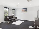 https://images.listonce.com.au/custom/160x/listings/21-the-gateway-lilydale-vic-3140/449/01526449_img_10.jpg?nFTeIo4WUnM