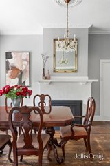 https://images.listonce.com.au/custom/160x/listings/21-thornbury-crescent-malvern-east-vic-3145/744/01899744_img_04.jpg?xfyB6HcRWec