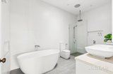 https://images.listonce.com.au/custom/160x/listings/21-thorne-street-east-geelong-vic-3219/401/01965401_img_08.jpg?QjVQET9kMtM