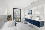https://images.listonce.com.au/custom/160x/listings/21-valetta-street-malvern-vic-3144/098/01684098_img_10.jpg?7SMrdGOqyFc