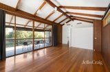 https://images.listonce.com.au/custom/160x/listings/21-view-hill-crescent-eltham-vic-3095/501/01969501_img_03.jpg?-G9_FBLEobs