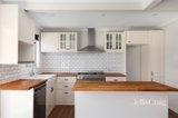https://images.listonce.com.au/custom/160x/listings/21-view-hill-crescent-eltham-vic-3095/501/01969501_img_06.jpg?am8CbfVNq5Y