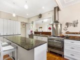 https://images.listonce.com.au/custom/160x/listings/21-view-road-bayswater-vic-3153/476/01525476_img_13.jpg?uwTjB900PNI