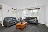 https://images.listonce.com.au/custom/160x/listings/21-vinter-avenue-croydon-vic-3136/014/01971014_img_01.jpg?yS21jobtND4