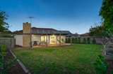 https://images.listonce.com.au/custom/160x/listings/21-yaralla-road-bentleigh-east-vic-3165/585/00545585_img_07.jpg?w_-muZi2yFo