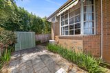 https://images.listonce.com.au/custom/160x/listings/21-york-street-blackburn-south-vic-3130/597/01622597_img_04.jpg?ZWgSiN0nkyA