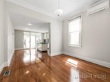 https://images.listonce.com.au/custom/160x/listings/21-york-street-prahran-vic-3181/807/01768807_img_04.jpg?bIA8agwZjik