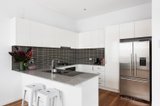 https://images.listonce.com.au/custom/160x/listings/210-almay-grove-heidelberg-vic-3084/022/00824022_img_07.jpg?sABiXAl5_RU