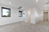 https://images.listonce.com.au/custom/160x/listings/210-beaufort-road-croydon-vic-3136/784/01898784_img_10.jpg?v9J9mvdUfBg